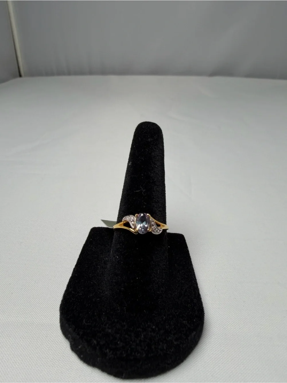 Lab Alexandrite Ring 10K Gold Color Change Natural Diamond Accents NWT Sz 6.25